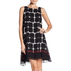 Max Studio Sleeveless Shift Dress with Geo Circles